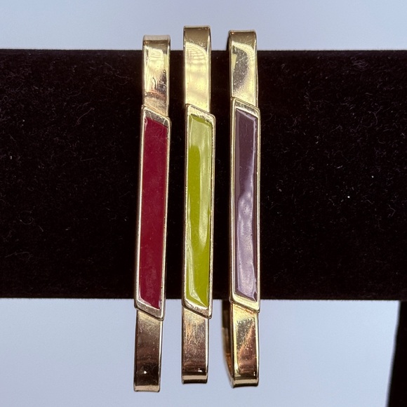 🚨3 for $16🚨 Gold Tone Enamel Bangle Set - Picture 1 of 6